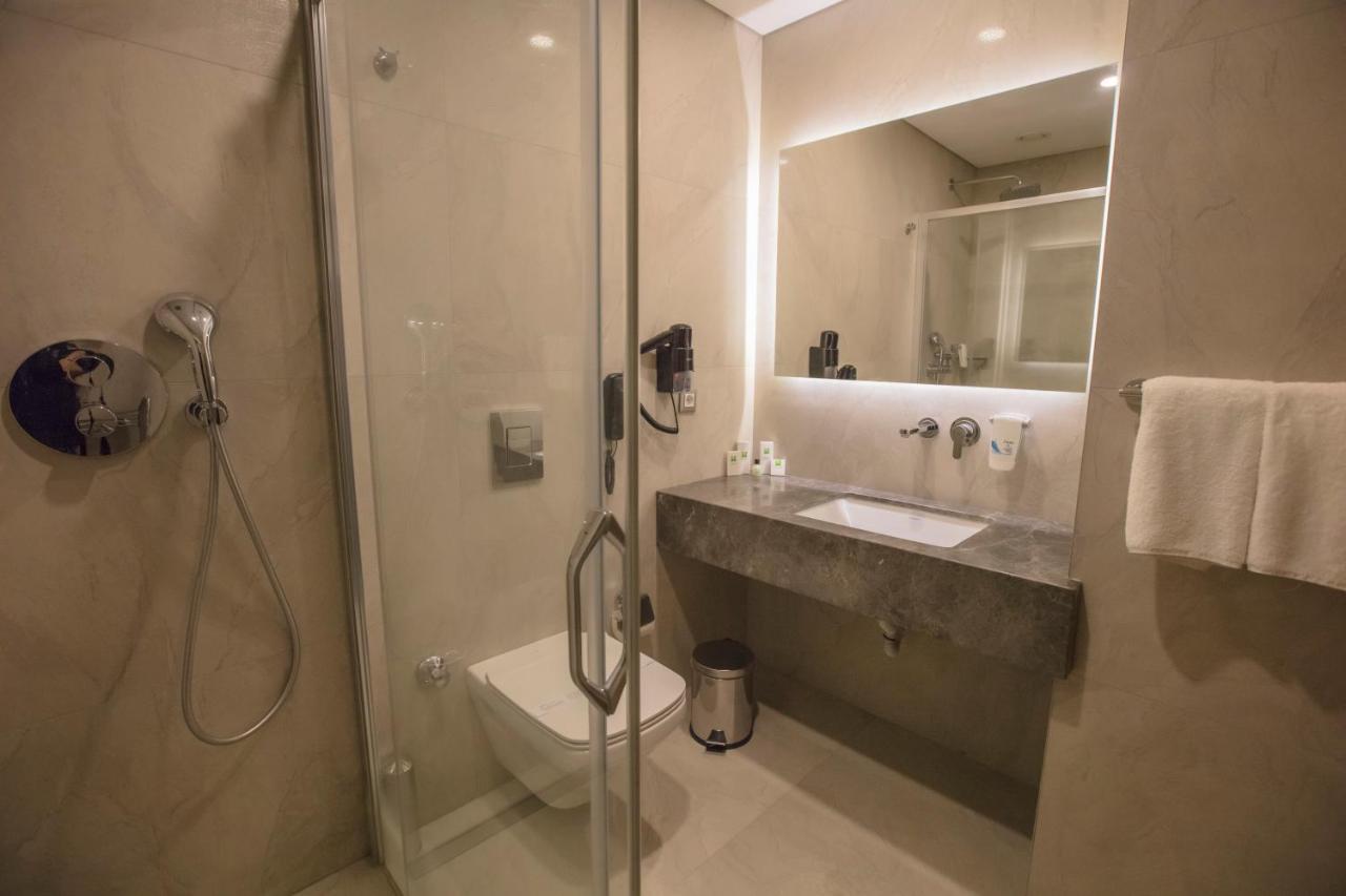 Ibis Styles Bornova